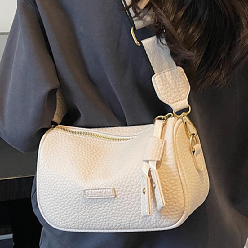 This Year, Boston Bags Are Popular, Retro 2025 Autumn New Broadband Messenger Bags, Women's Foreign Style Small Bags, Pillow Bags.