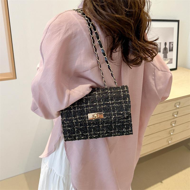 Die beliebte kleine quadratische Tasche dieses Jahres 2024, neue lässige, personalisierte Umhängetasche, modische, lässige Umhängetasche mit großem Fassungsvermögen