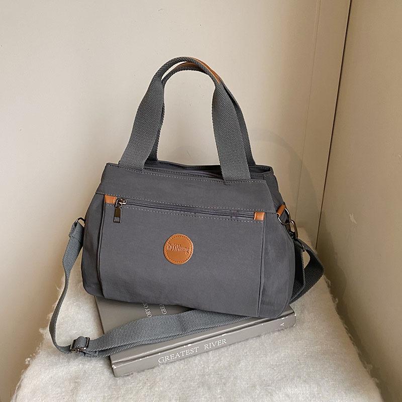 Fashion casual women's bag women's portable shoulder 2025 niche design messenger bag women's commuter large-capacity pillow bag