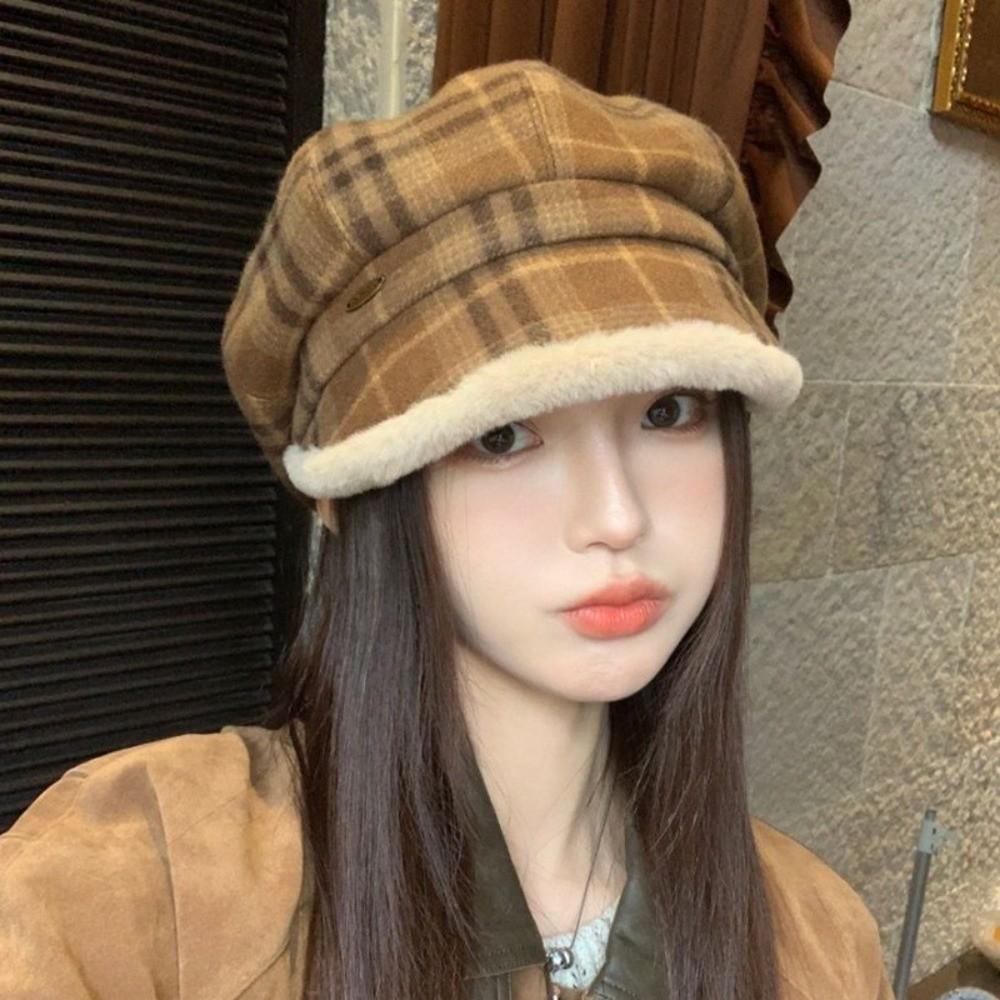 Korean Style Plaid Plush Beret Keep Warm Fisherman Hat Retro Winter Painter Hat Autumn And Winter