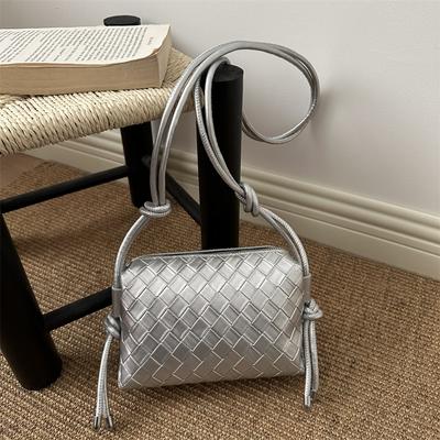 Fashion Versatile Weave Adjustable Shoulder Strap Leather Crossbody Bag Large Capacity Fashion Compartmentary Ladies Commuter Bag