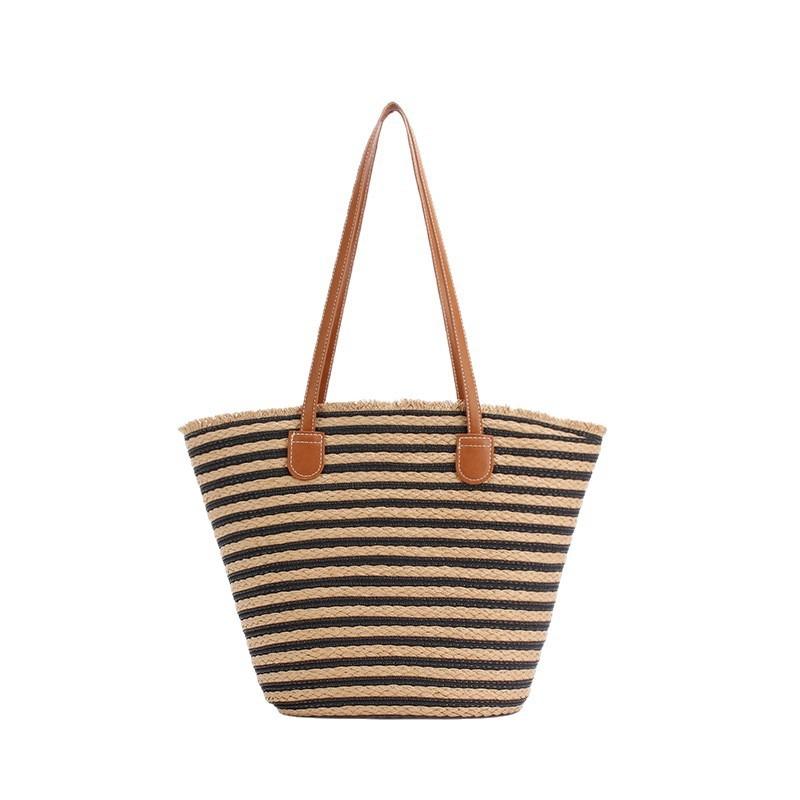 New large-capacity one-shoulder contrasting straw bag Versatile woven bag Women's casual tote bag vacation beach bag