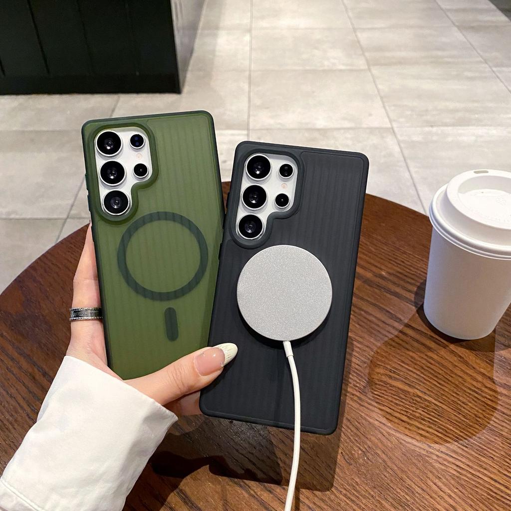 Samsung S25ultra Matte Skin feeling Mobile Phone Case S24plus Corrugated Plane Powerful Magnetic Case