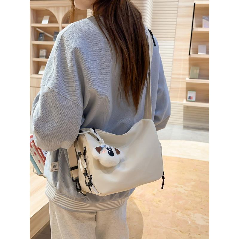 Niche design small backpack for women2026New lightweight casual commuter crossbody bag for students attending classes