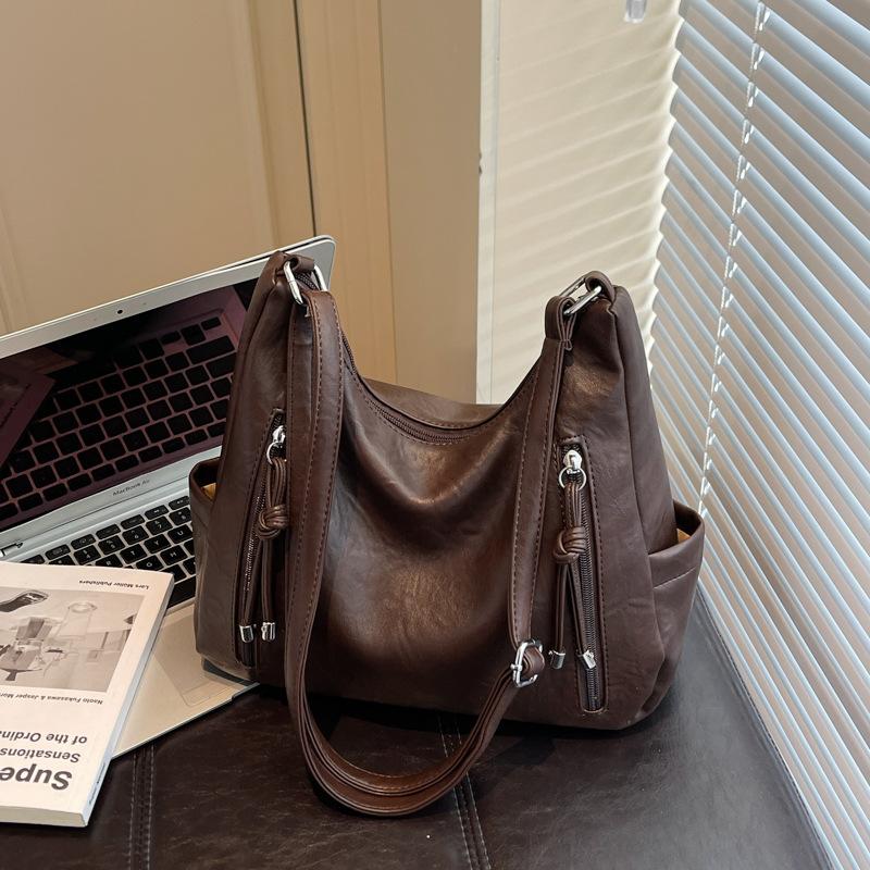 Tasche mit großem Fassungsvermögen Damen neue Umhängetasche Mode Nische Pendler Student Schultertasche Pendler Tragetasche