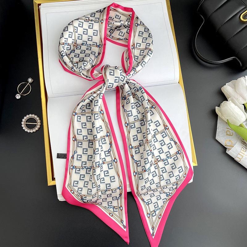 Simulated silk scarf, high-end women's headband, decorative scarf, streamer, fresh color matching, rhombus small scarf, headband.