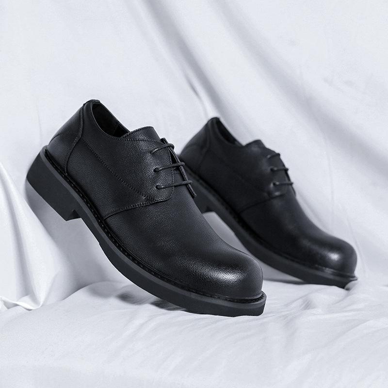 

Мужские кожаные туфли 2025 года, корейская версия британских универсальных трендовых повседневных туфель, молодежные летние трендовые туфли 9313-R 38 чёрный