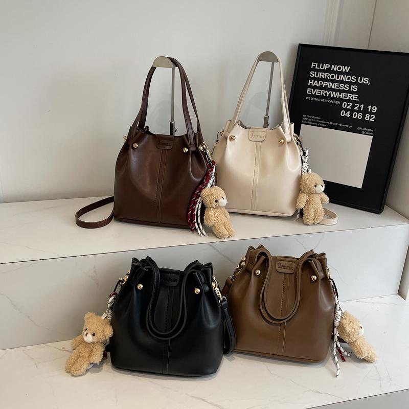 Versatile Single Shoulder Crossbody Bag  Elegant Bag  Hot Products  Advanced Bucket Bag Sensation  Practical  Autumn and Winter