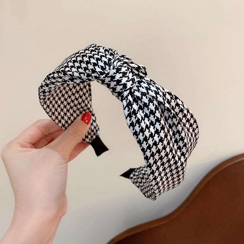 

Винтажный широкий принт атласная ткань повязка для волос для женщин шопинг путешествия обруч для головы шикарный повседневный головной убор для дам аксессуары для волос