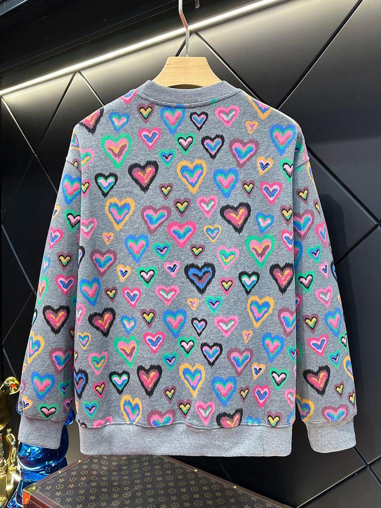Men's Colorful Heart Print Round Neck Sweatshirt - Stylish, Versatile, & Casual Pullover for Autumn/Winter