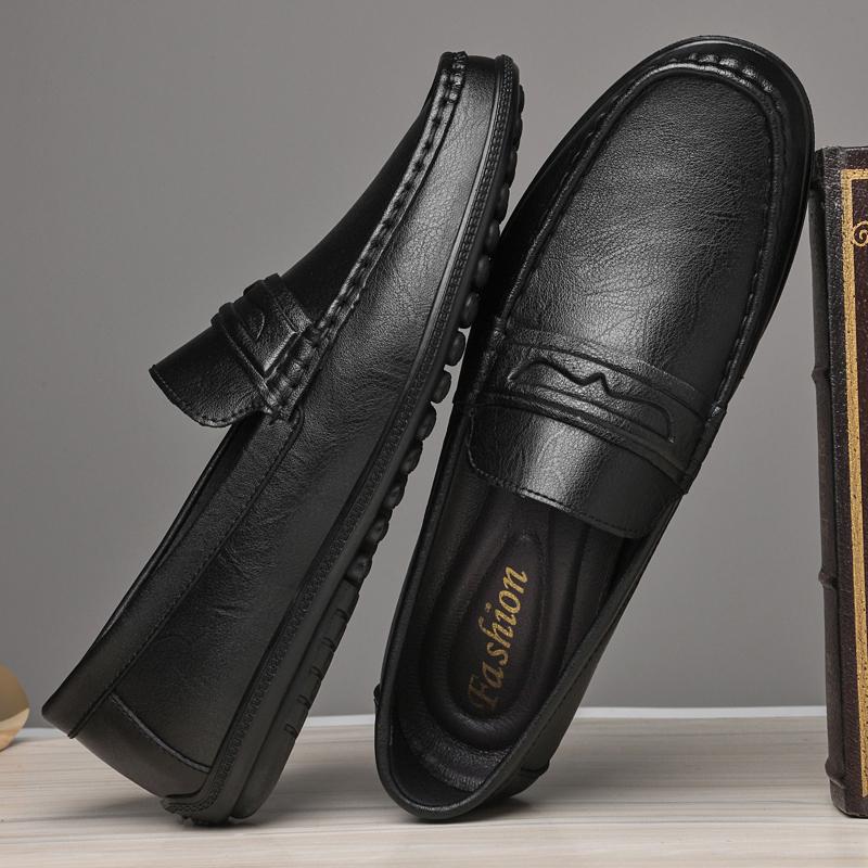 Fashion New Style Men Business Loafers Genuine Leather Slip On Flats Handmade Casual Shoes Formal Wedding Driving Shoes Breath Moccasins