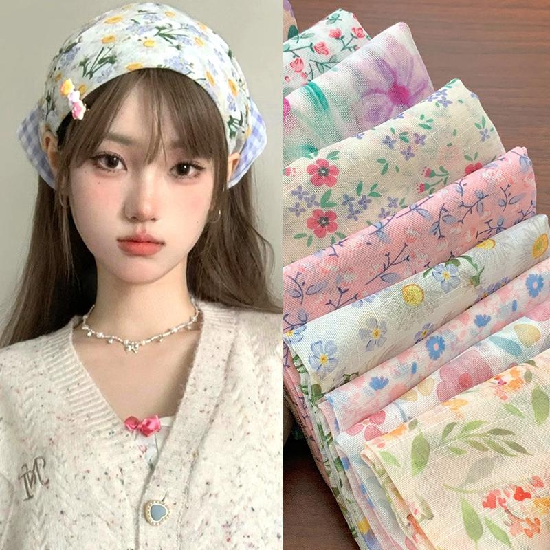 Foulard Rétro Français Pastoral Tête de Marguerite Bandana Bohème Foulard en Soie Florale Foulard Triangle Féminin Foulard de Tête Mouchoir en Coton Lin