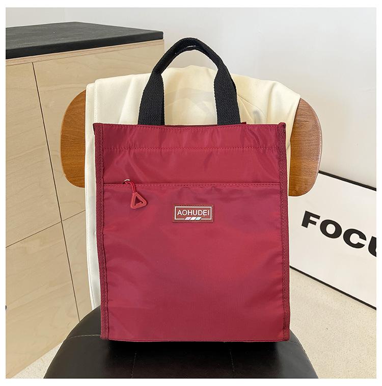 New Contrasting Color Portable Lunch Box Bag, Student Carry Bento Bag At Work, Make-up Bag, File Bag, Handbag.