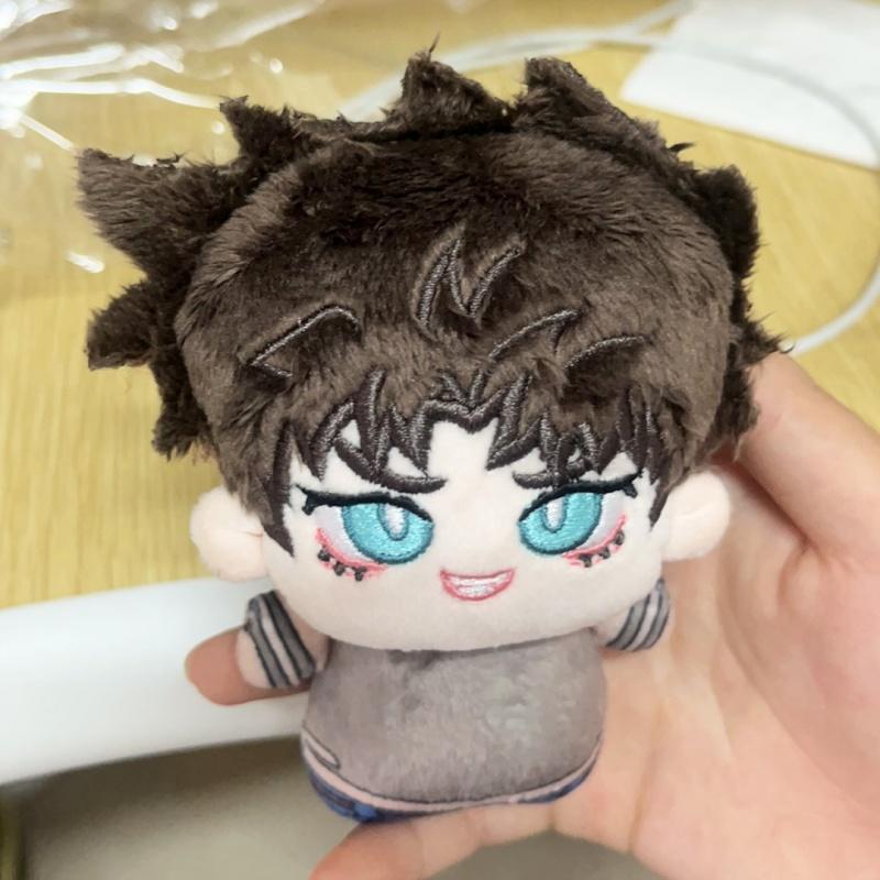 Japanischer Anime Jojo's Bizarre Adventure Q-Version Stehende Haltung Plüschpuppe Wohnzimmer Sofadekoration Freund Geburtstagsgeschenk