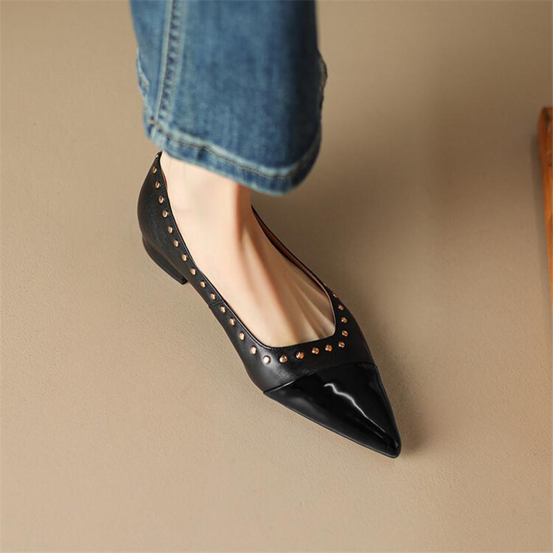 Fashion New Summer Split Leather Women Pumps Flat Shoes for Women Fashion Rivet Pointed Toe Low Heels Shoes Women Zapatos De Mujer