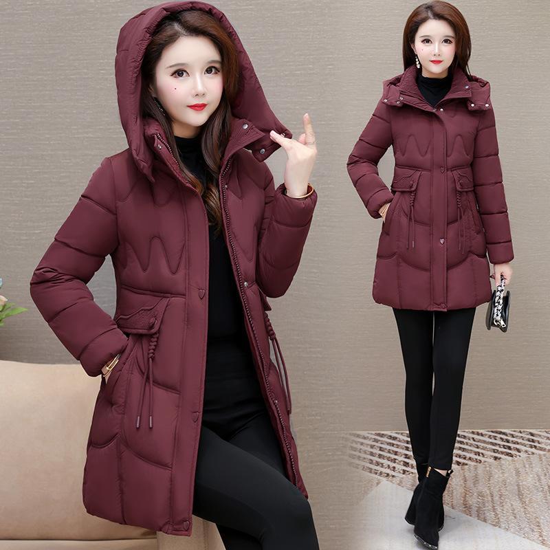 Down cotton-padded clothes for women's winter long slim-fitting cotton-padded clothes, warm hooded and cold-proof cotton-padded jacket.