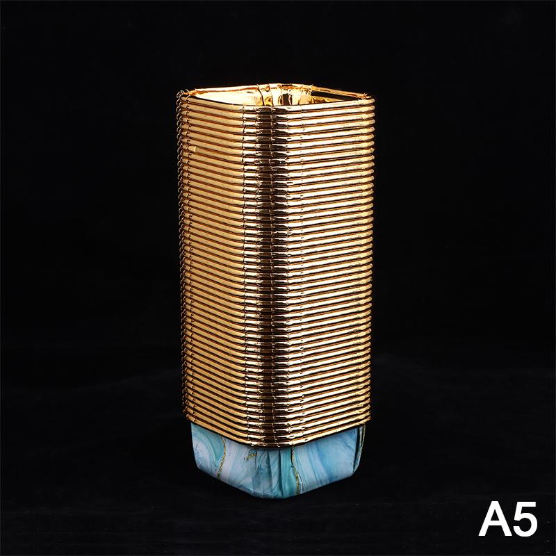 50 stk/sett Engangs papir bakeformer Firkantede papir bakeformer Muffinsformer eller lokk Varmebestandige Glansfulle Muffinsformer Kopper