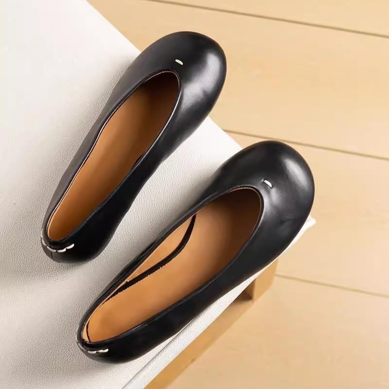 [Milk Good Soft Sole Big Head Shoes] Round Head Small Red Ladyshoes Niche Grandma Shoes Light Mouth Versatile One Pedal Single Shoes Women