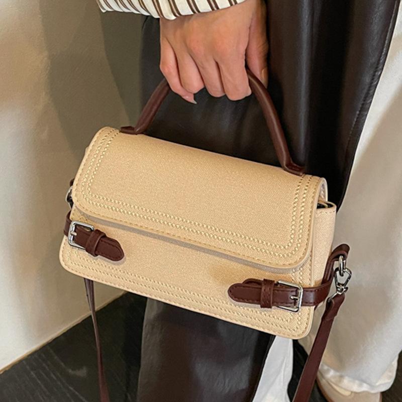 Small Square-shaped Fashionable Handbag, Single Shoulder Crossbody Bag