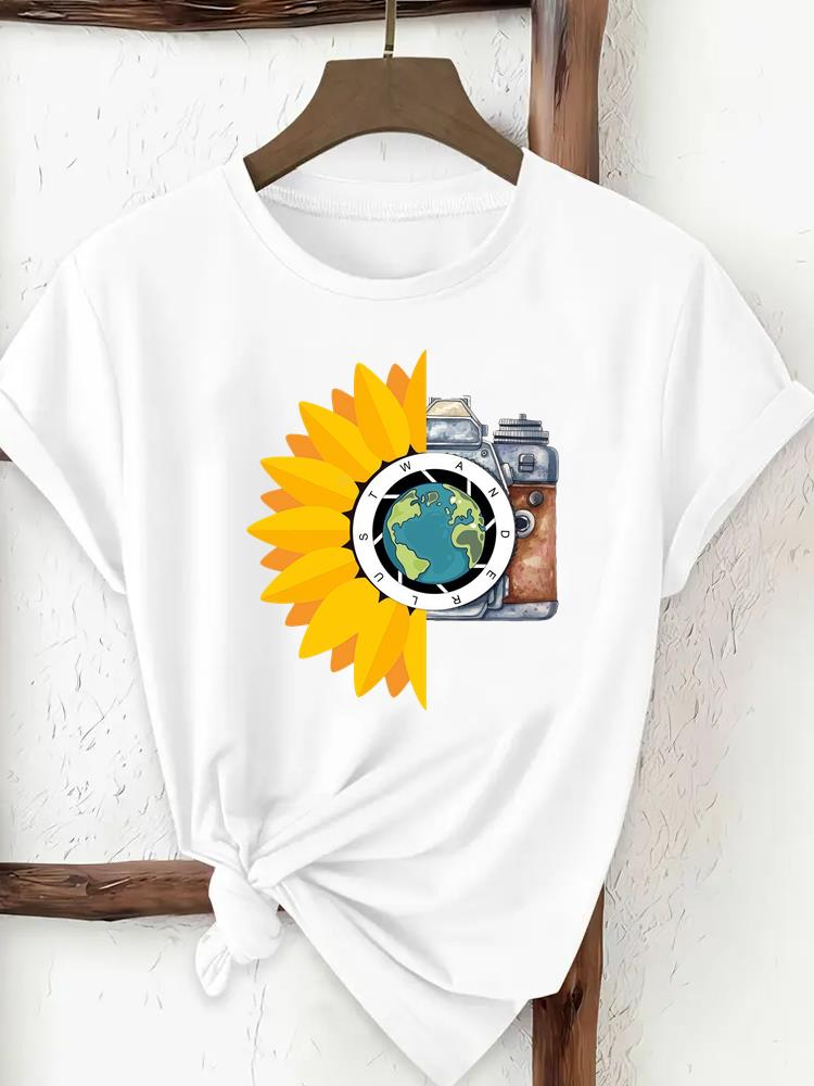 (Asian Size) Butterfly Flower Trend Woman Top Fashion Women Clothing T Shirt Female Short Sleeve Graphic T-shirts Print Tee