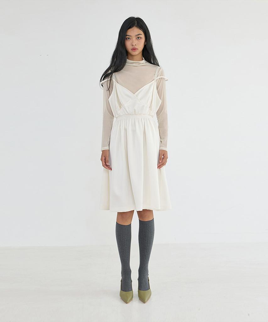Kwinseulaebis Isla Shirring Sleeveless Dress