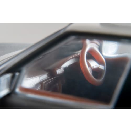 TOMYTEC Tomica Limited Vintage Neo 1/64 Scale LV-N156c Toyota Cresta Exceed White 1985 Model (Finished Product)