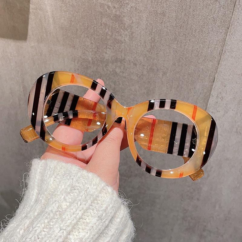 Vintage Oversized Round Glasses for Women Luxury Brand Designer Anti Blue Light Blocking Eyeglasses Rivet Optical Frame