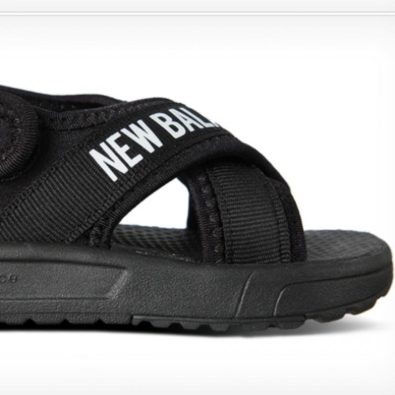 New Balance Sandale pentru copii K811b2i K811w2i Sandale pentru copii