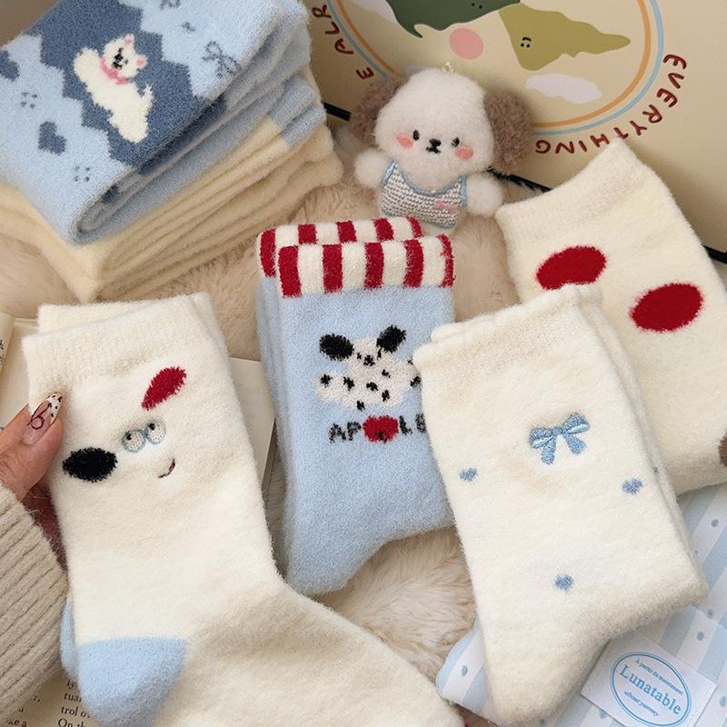Autumn and Winter Cartoon Australian Fleece Thickened Warm Home Mid-tube Cute Plush Dog with Dotted Bow Embroidery Socks for Girls