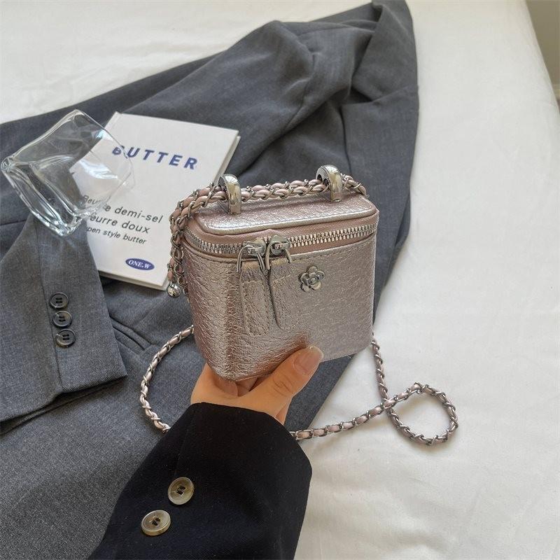 Trendy Versatile Chain Shoulder Bag For Women Chic Mini Box Design In Black