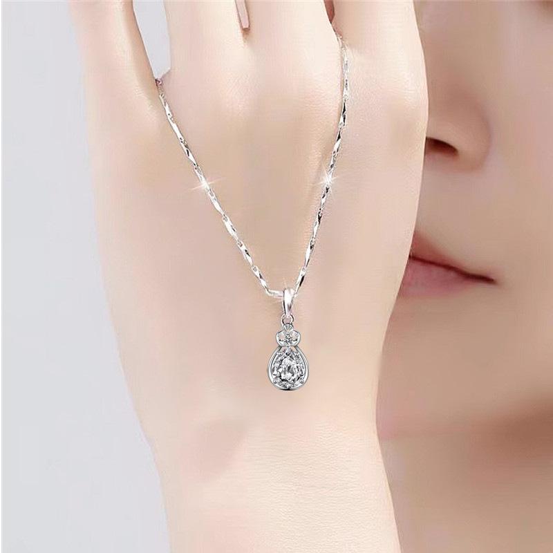 Collier pendentif moissanite pour femme, chaîne de clavicule en forme de poire avec diamants, cœurs et flèches en or rose, bijoux en zircon