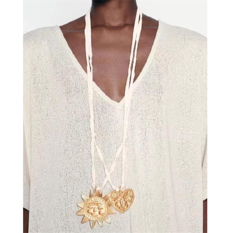Stylish Sun and Heart Long Necklace Adjustable Neckchain Fashionable Jewelry Stylish Women's Accessories for Casual Wear