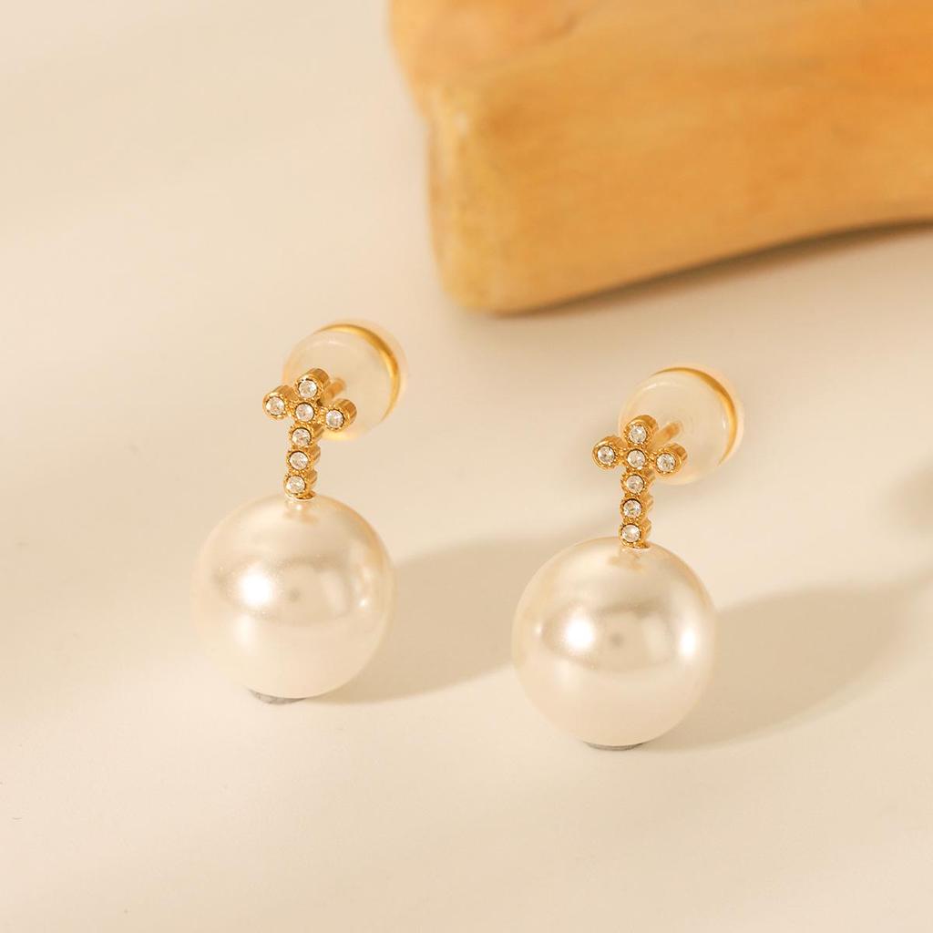 European & American Influencer Style 18K Gold Pearl Diamond Cross Earrings for Women