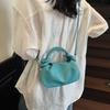 High-end Niche Bag Women's New Summer Versatile Messenger Bag Fashionable Portable Pleated Small Bag
