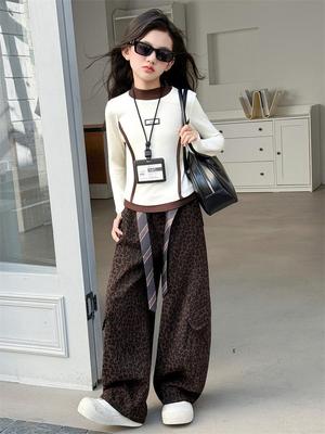 Conjunto de Pantalones con Estampado de Leopardo y Camiseta de Manga Larga para Niñas Otoño 2025