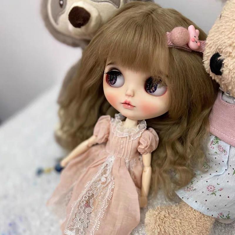 Niedliche Mongolei Fell Schaffell Wolle Extensions Lockige Textur Haarsträhne Lockige Haarverlängerungen Für Sd Blyth Perücken Haare Für Bjd Puppen