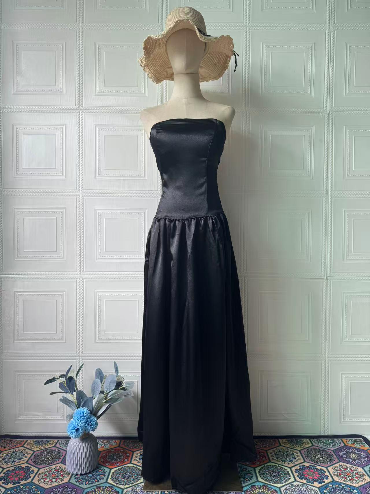 2025 European & American Luxury Women s Strapless Off-the-Shoulder Sleeveless Dress Extra Large чёрный