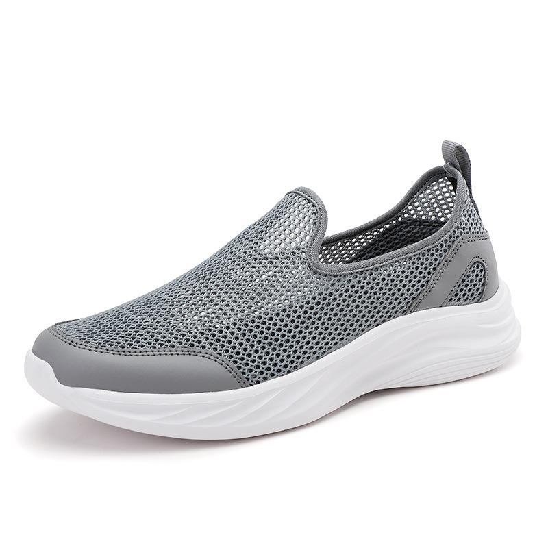 Large size lazy shoes summer new breathable mesh shoes comfortable versatile lightweight casual shoes