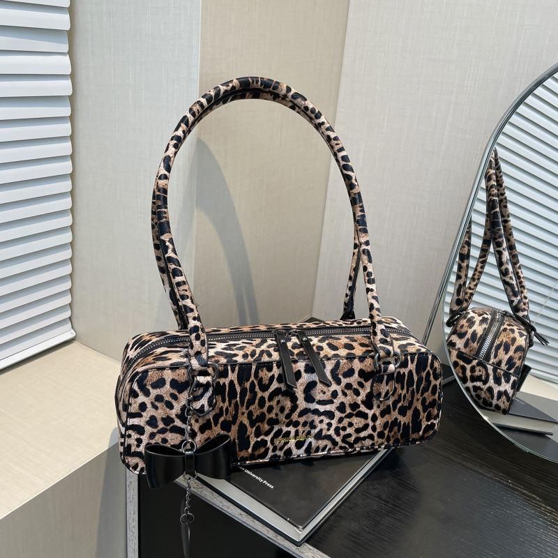 Leopardenmuster Baguette Damen Tasche Nische High-End Gefühl Tragbar Personalisiertes Design Tasche Mode Pendler Achsel Schulter Damen Tasche