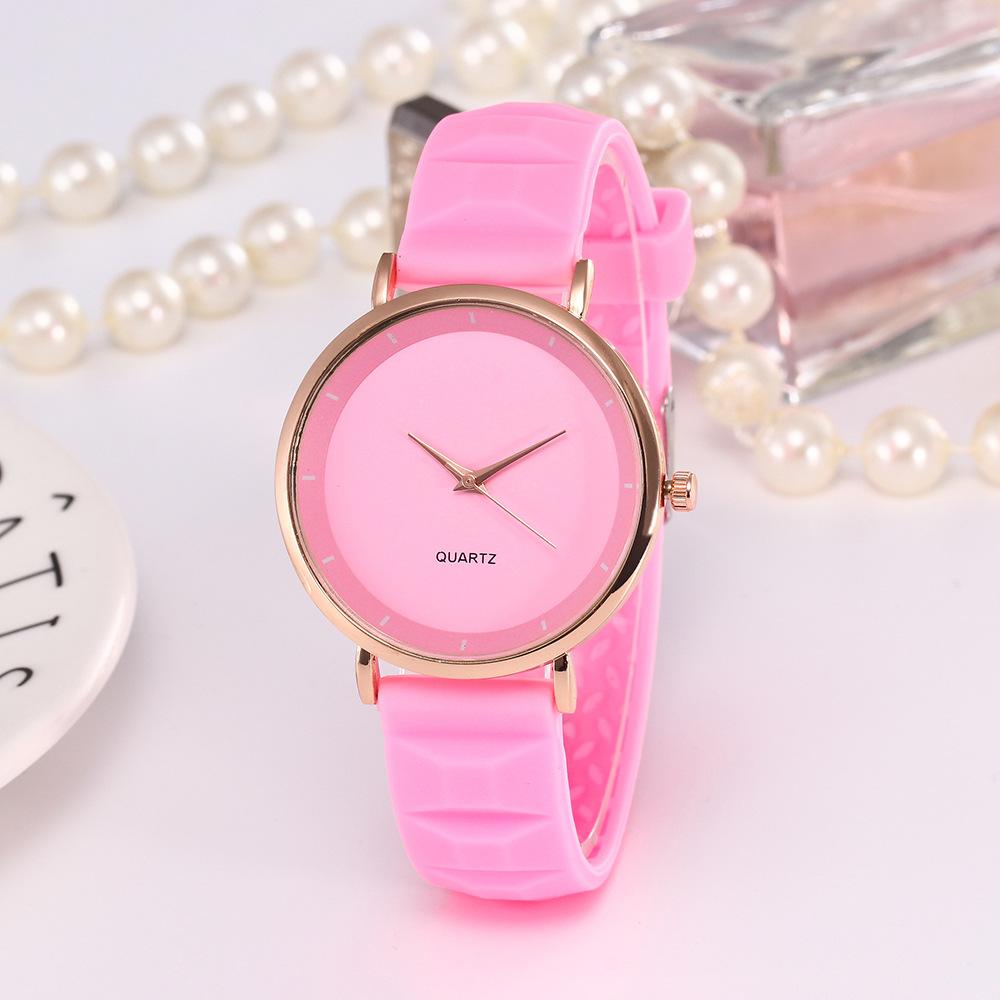 Women's Quartz Watch Casual Ladies Wristwatch Simple Candy Colored Silicone Strap Student Daily Wear Fashion Female Watches