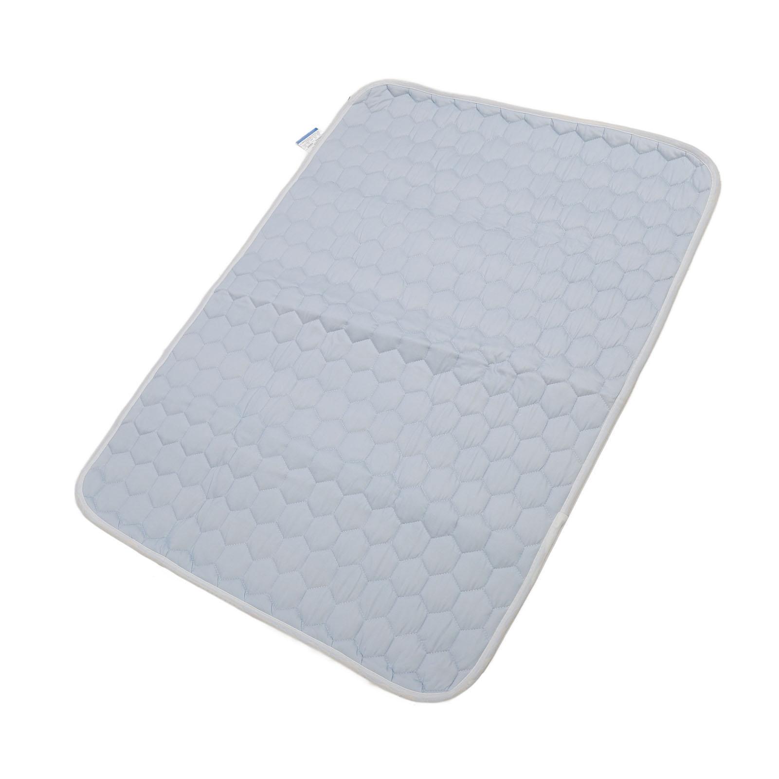 

Incontinence Underpad for Bed Wetting Highly Absorbent Waterproof Reusable Slip Resistant Mattress Pad 70 X 100CM