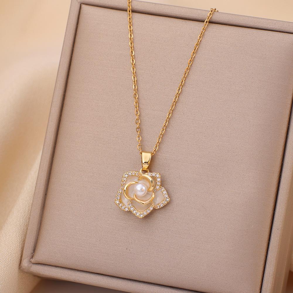 Titanium Steel Necklace Camellia Collarbone Chain Hot Ins Style Niche Light Luxury High-end Jewelry