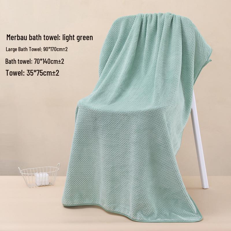 Coral Fleece Quick-Dry Large Bath Towel: Absorbent, Thickened Pineapple Grid Design for Beach, Swimming, or Beauty Salon.