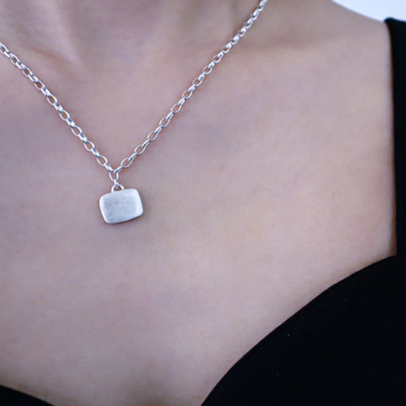 

DENERJA GLEAM SQUARE NECKLACE 40cm (auxiliary chain)