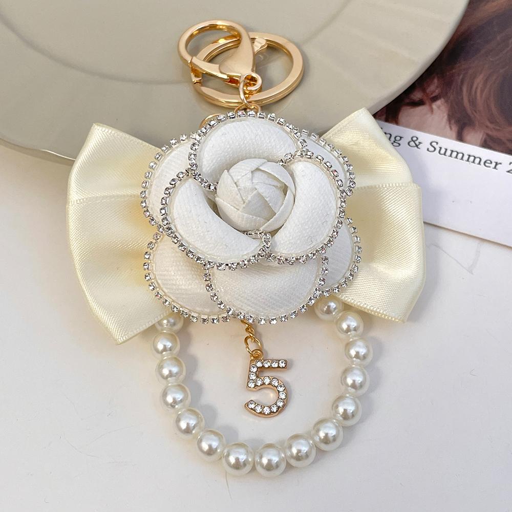 Luxury Fabric Camellia Bow Pearl Keychain Crystal Rhinestones Car Key Ring Handmade Flower Women's Bag Pendant