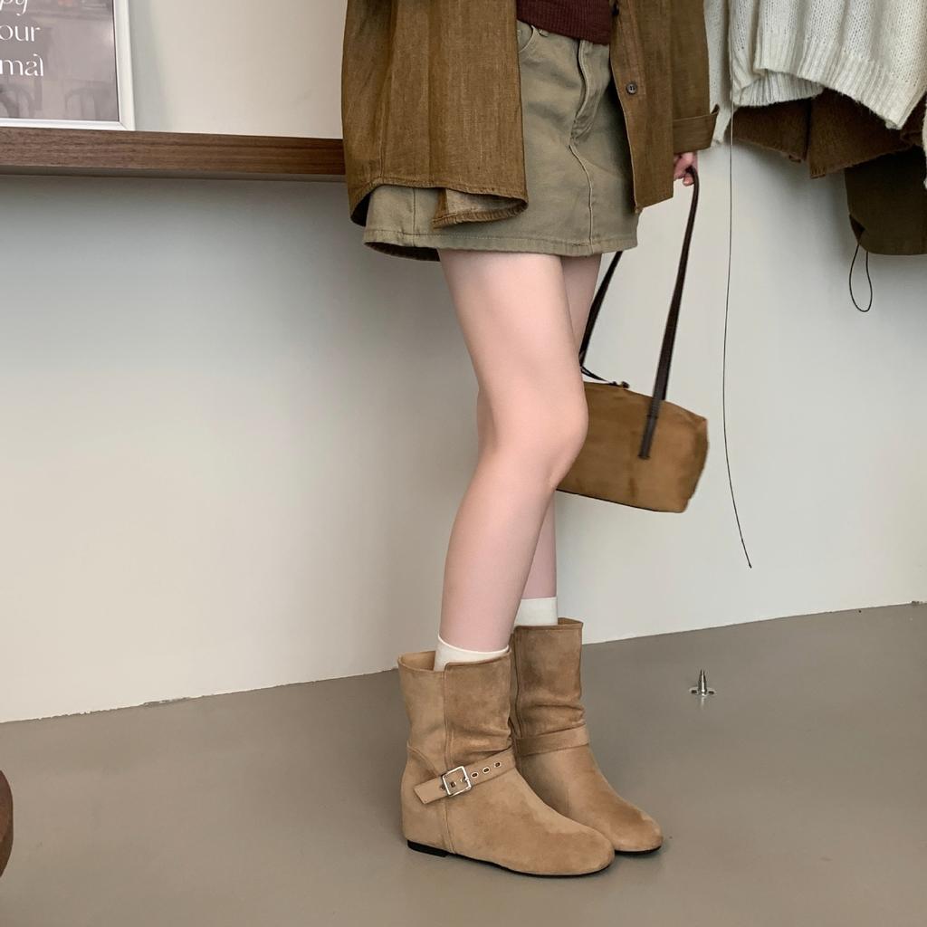 French retro inner heightening short boots autumn and winter new suede giant slim pile boots