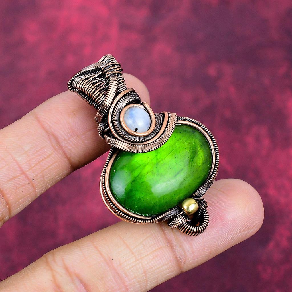 Green Fire Labradorite Pendant Copper Wire Wrapped Rainbow Moonstone Jewelry