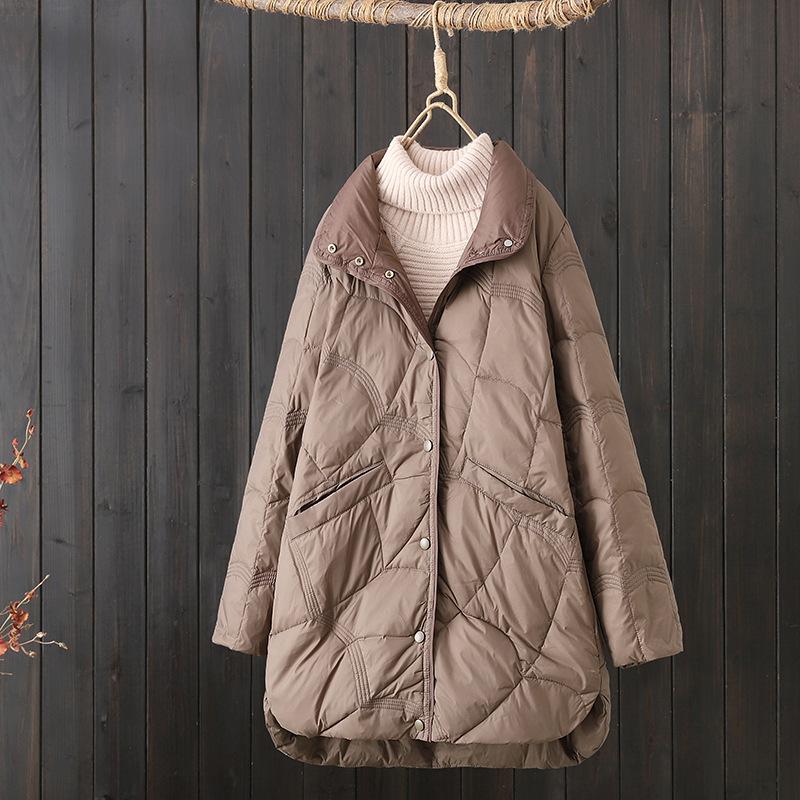 Mid-length Auspicious Cloud down jacket for women, new winter white duck down jacket, stand collar, loose duck down jacket