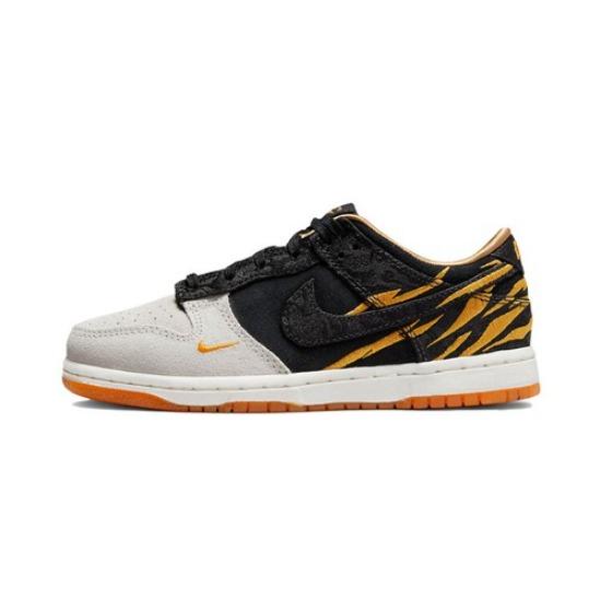 Nike Dunk Low God Of Wealth DQ5352-001