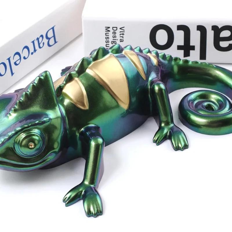A Top Quality Realistic 3D Chameleon Silicone Mold DIY Reptile Figurine Epoxy Resin Mold with Flexible Design Vibrant Home Decor